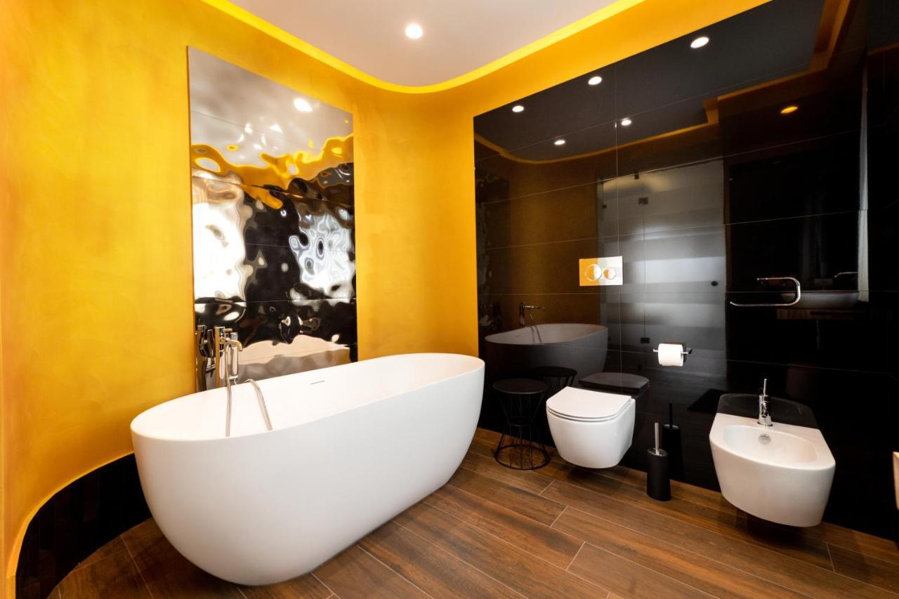 Zaffiro Lavico Rooms Etna Nature Sea Acireale Exterior photo