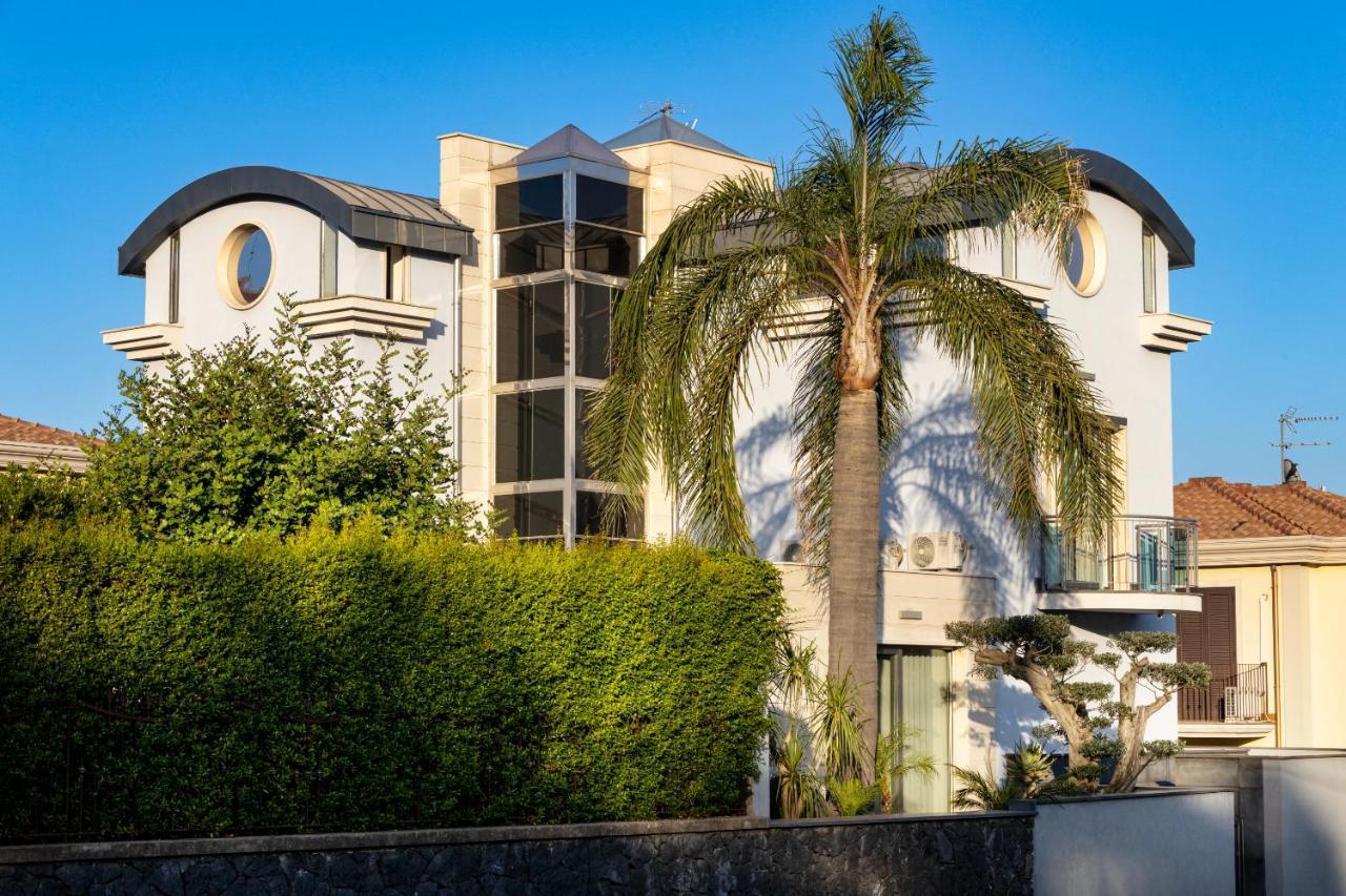 Zaffiro Lavico Rooms Etna Nature Sea Acireale Exterior photo